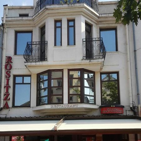 Family Hotel Rositsa Sevlievo Ngoại thất bức ảnh